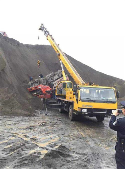 太子河区上犹道路救援